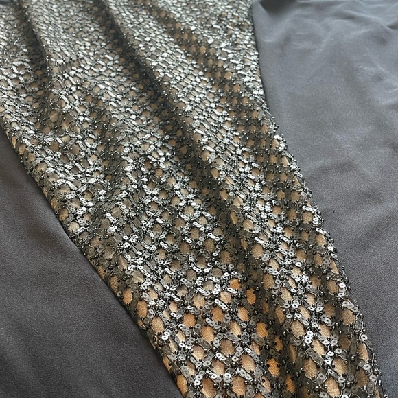 ✨NWT✨ Tadashi Shoji Jetta Peek a Boo Illusion Gown Black Cap Sleeve Maxi Dress - Picture 9 of 14